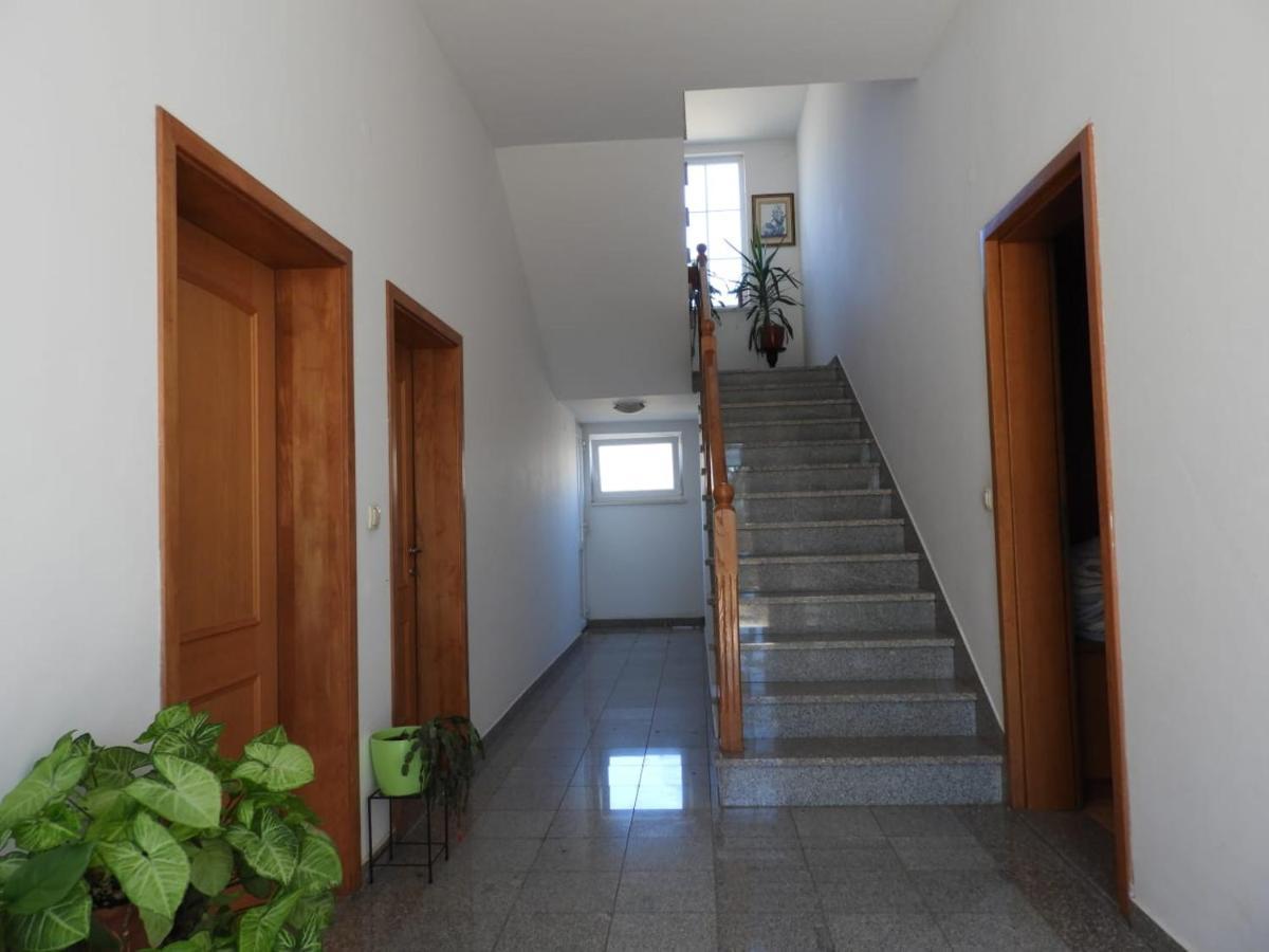 Villa Bilota Traù Esterno foto